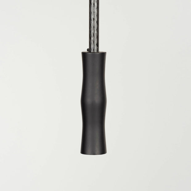 V3H2E1E62F577B7A7D1918D7894B7C6A6CAR5649013P7